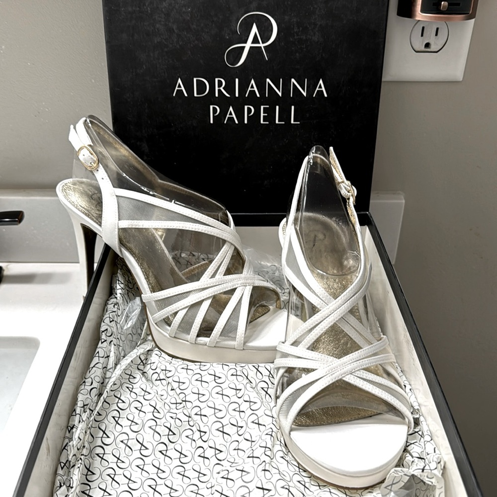 Adrianna Papell women’s dress shoes size 8.5